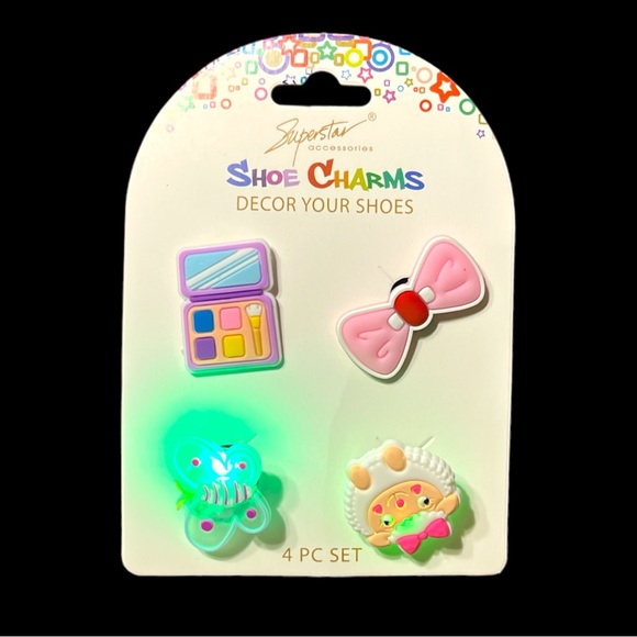 Light Up Shoe Croc Charms Set of 4 Makeup, Bow, Butterfly & Lamb - Picture 3 of 3